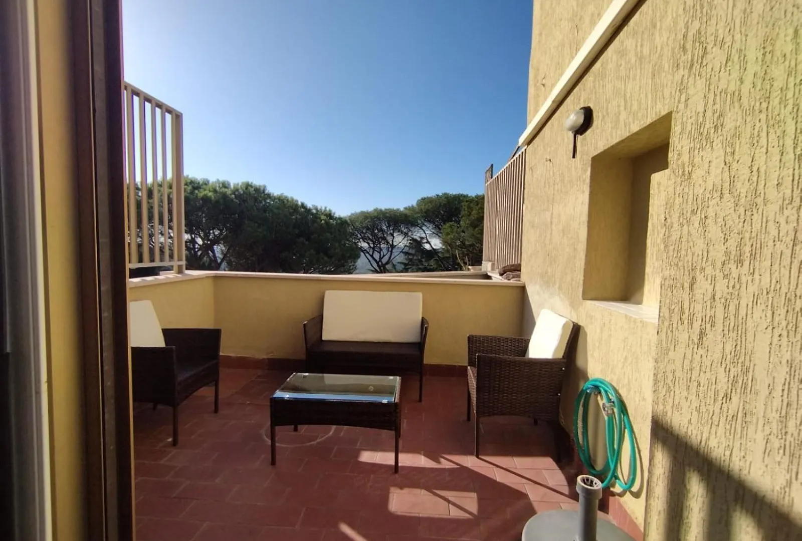 Nerone Ai Pini Apartment Rome